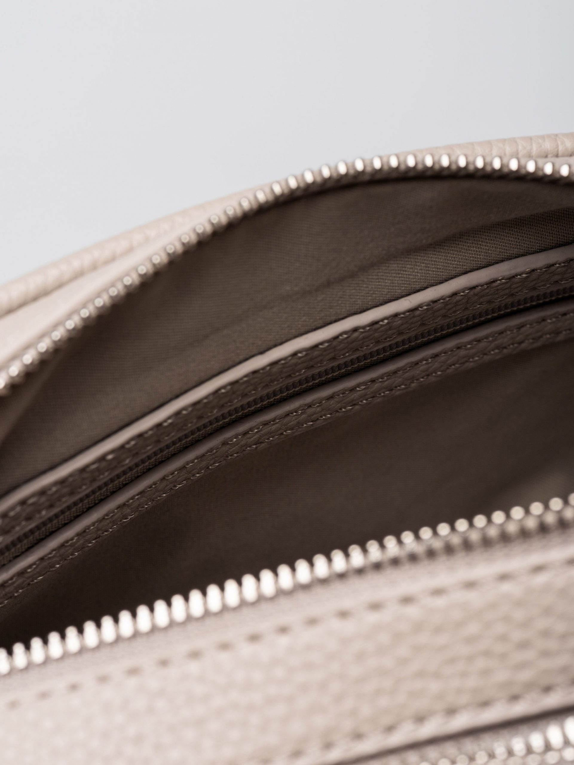 Bandolera Adisa Efecto Cuero Gris Prüne